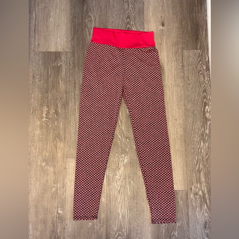 PeachLift Hot Pink/Black Sm Leggings